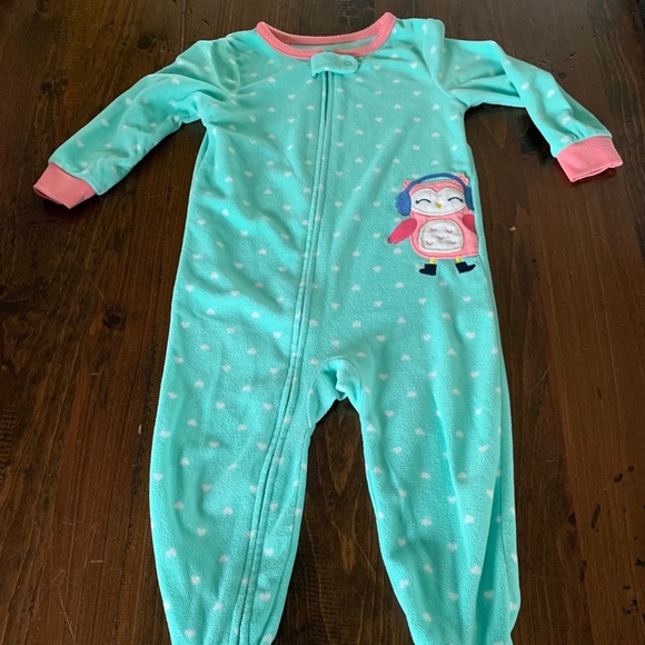 Bundle of 10 Girls Carter’s Sleepers - Picture 10 of 12